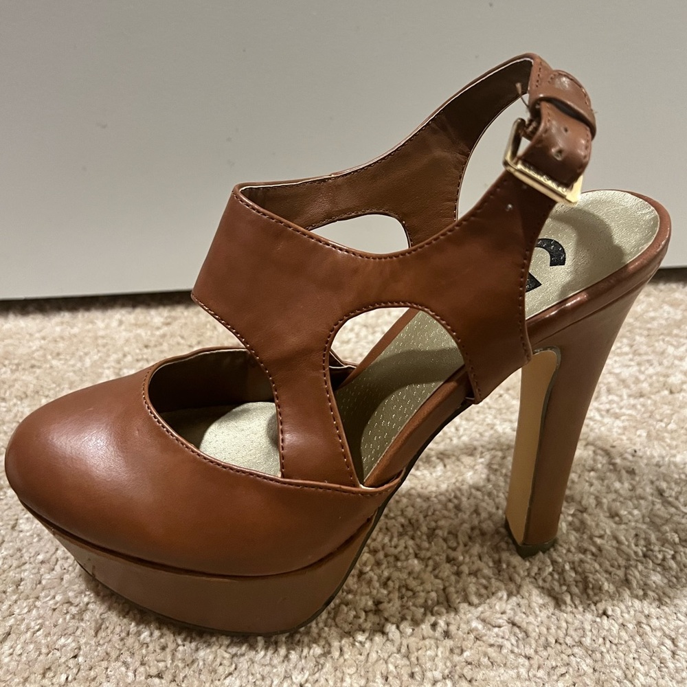 G by Guess Tan Platform Heels- Size 8.5